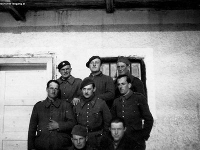 Datei-Vorschaubild - Duclercq-Francois_Französische-Gefangene.5_1943.jpg