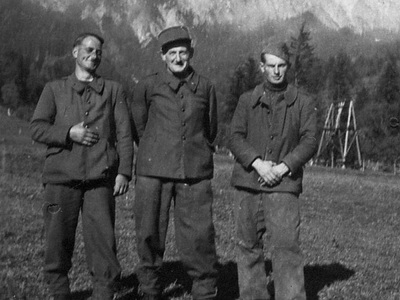 Datei-Vorschaubild - Bergbaumuseum_Französische-Gefangene.4_1943.jpg