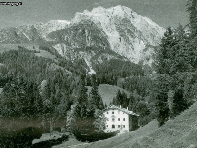 Datei-Vorschaubild - Seyffertitz_Badhaus.2_1957.jpg