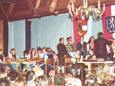 Datei-Vorschaubild - Bildungswerk_Kirchenchor.1_1982.jpg