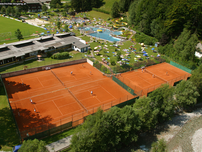 Datei-Vorschaubild - Gemeindeamt_Tennis.2_2004.jpg