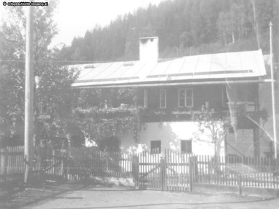 Datei-Vorschaubild - Bergbaumuseum_Forsthaus.2_1942.jpg
