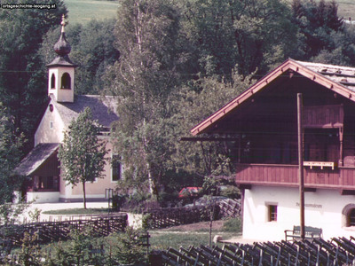 Datei-Vorschaubild - Bergbaumuseum_Annakapelle Museum_1992.jpg
