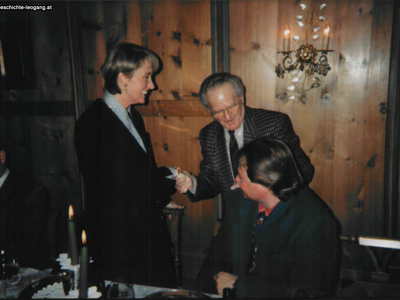 Datei-Vorschaubild - Gemeindeamt_Herzog-Franz Eder-Elfi_1994.jpg