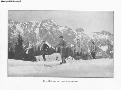 Datei-Vorschaubild - Keler-Robert_Asitztour Schifahrergruppe_1927.jpg