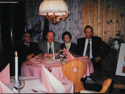 Datei-Vorschaubild - Gemeindeamt_Madreiter-Sebastian Scheiber-Matthias Scheiber-Maria Steidl-Albert_1996.jpg