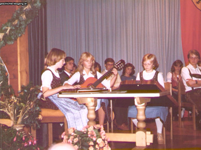 Datei-Vorschaubild - Bildungswerk_Musikgruppe.3_1980.jpg