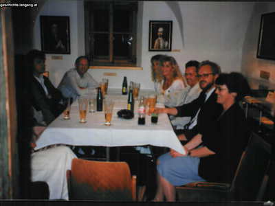 Datei-Vorschaubild - Gemeindeamt_Feier_1993.jpg