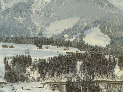 Datei-Vorschaubild - Monopol_Dorf Schanteilift Winter Hoch-Leogang Birnberg Mitterhorn_1978.jpg