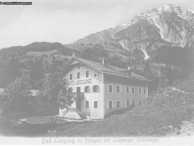 Datei-Vorschaubild - Bergbaumuseum_Badhaus_1904.jpg