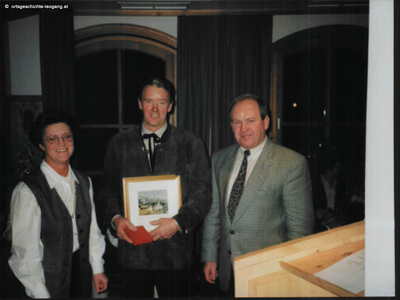 Datei-Vorschaubild - Gemeindeamt-Leogang_Eder-Rupert Scheiber-Matthias Hammerschmied-Rathgeb-Helga_1996.jpg