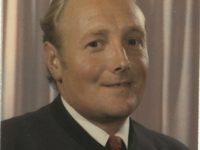 Datei-Vorschaubild - Gemeindeamt_Aigner-Rupert Lettlbauer_1969-1974.jpg
