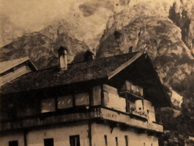 Datei-Vorschaubild - Krallerhof_Bauernhaus_1935.jpg