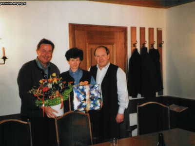 Datei-Vorschaubild - Gemeindeamt_Eberl-Gerti Scheiber-Matthias Mayrhofer-Hermann_1998.jpg