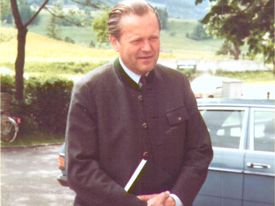 Datei-Vorschaubild - Gemeindeamt_Mayr-Melnhof-Friedrich_1983.jpg