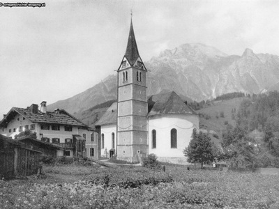 Datei-Vorschaubild - Kunsttopographie_Kirche Hutter_1925.jpg