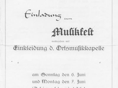 Datei-Vorschaubild - Schulchronik_Bergmannstracht Programm.1_1954.jpg