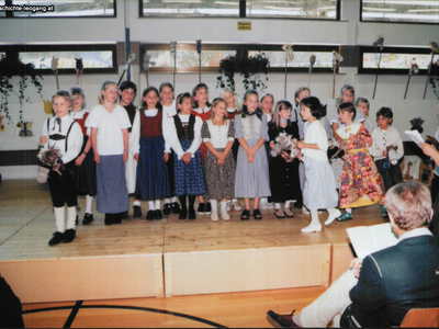 Datei-Vorschaubild - Madreiter-Josef_Schülervorführung.3_1998.jpg