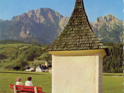 Datei-Vorschaubild - Bergbaumuseum_Wirtskapelle Dorf Pfarrhof Mayrhofer_1962.jpg