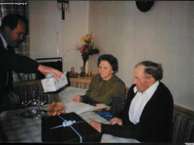 Datei-Vorschaubild - Gemeindeamt-Leogang_Rothmüller-Anna Rothmüller-Leonhard Metzgerwirt_1991.jpg