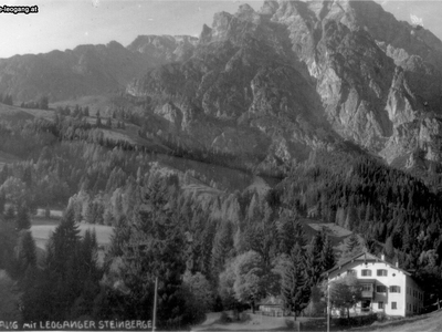 Datei-Vorschaubild - Keler-Robert_Badhaus.1_1930.jpg