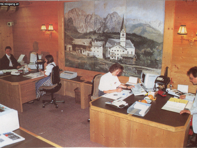 Datei-Vorschaubild - Höck-Leonhard_Kassenraum.3_1981.jpg