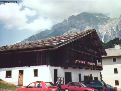 Datei-Vorschaubild - Bergbaumuseum_Samerstall_2001.jpg
