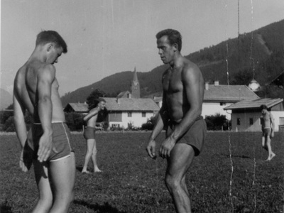 Datei-Vorschaubild - Schachermayer-Dominik_Fußballtrainer Hinterseer-Ernst_1966.jpg