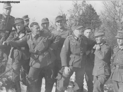 Datei-Vorschaubild - Gruber-Leonhard_Empl-Simon Militärdienst Bregenz_1943.jpg